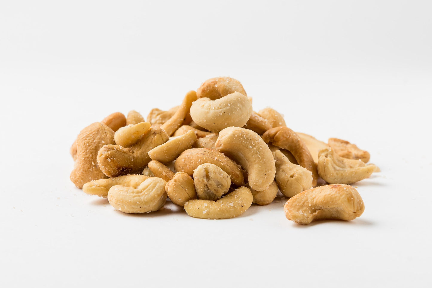 Paahdetut ja suolatut cashewpähkinät 50g