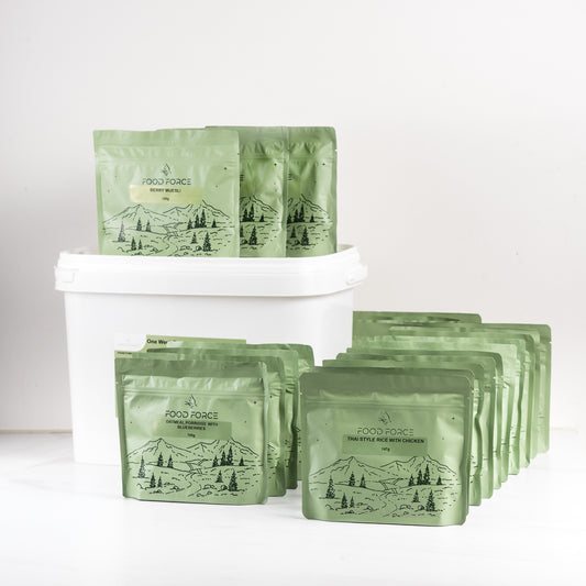 One week food pack (21 meals) in a bucket